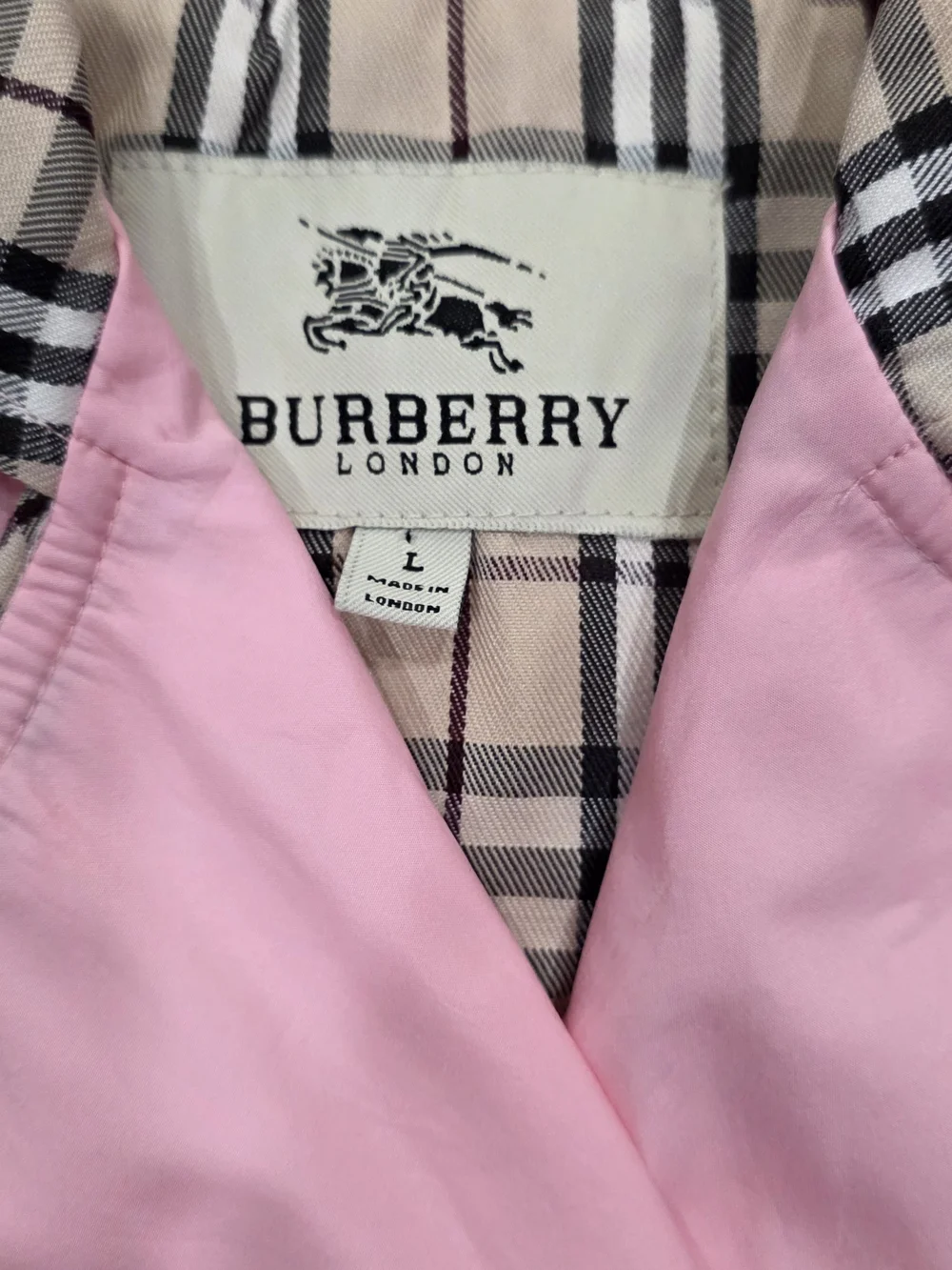 Burberry Pink Kids Trench Coat with Signature Check Trim Size Large - Picture 2 of 4